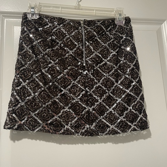 Forever 21 Black and Silver Sequin Mini Skirt - Picture 3 of 4